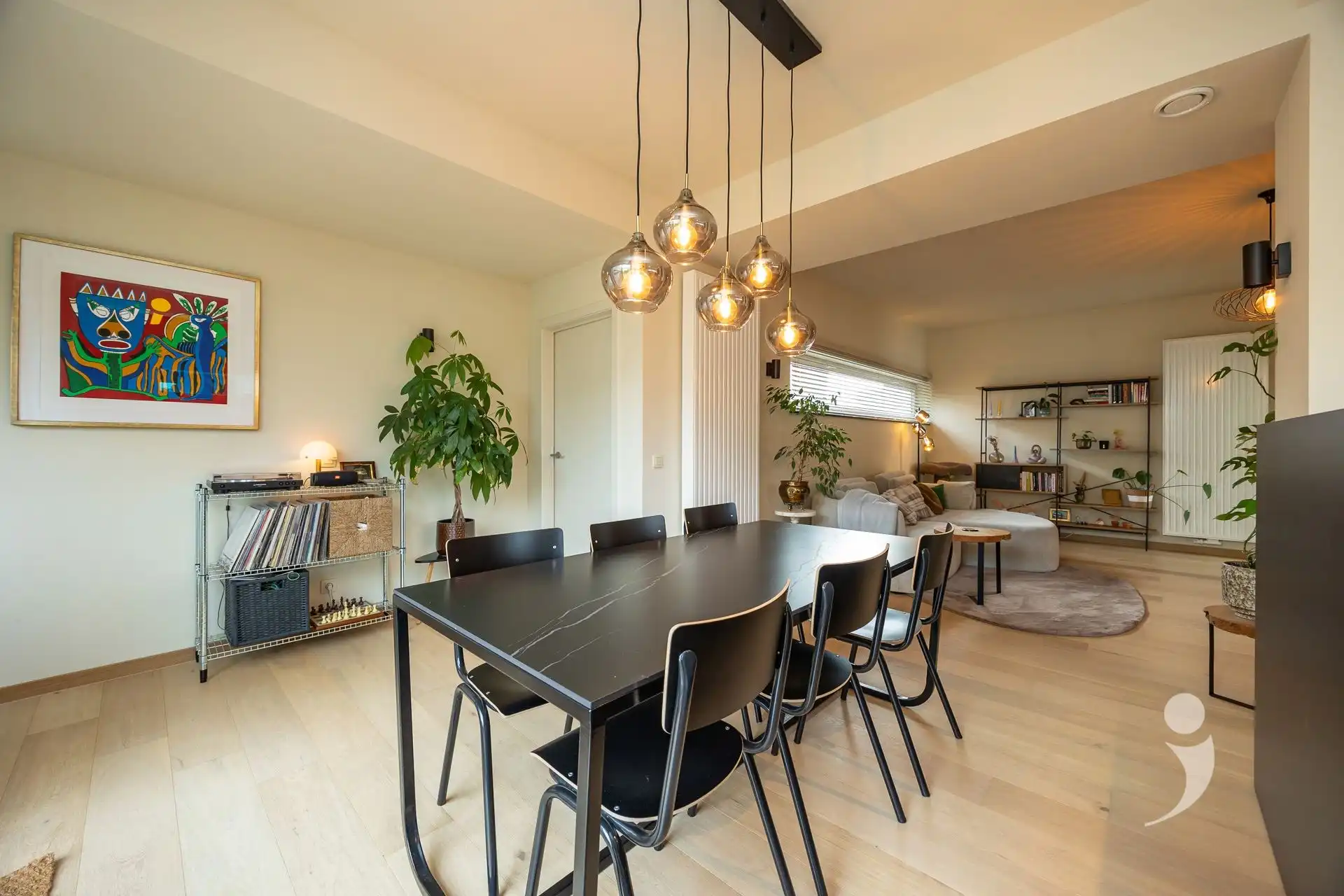 Volledig gerenoveerde gelijkvloerse woning op toplocatie in Aarschot foto 9