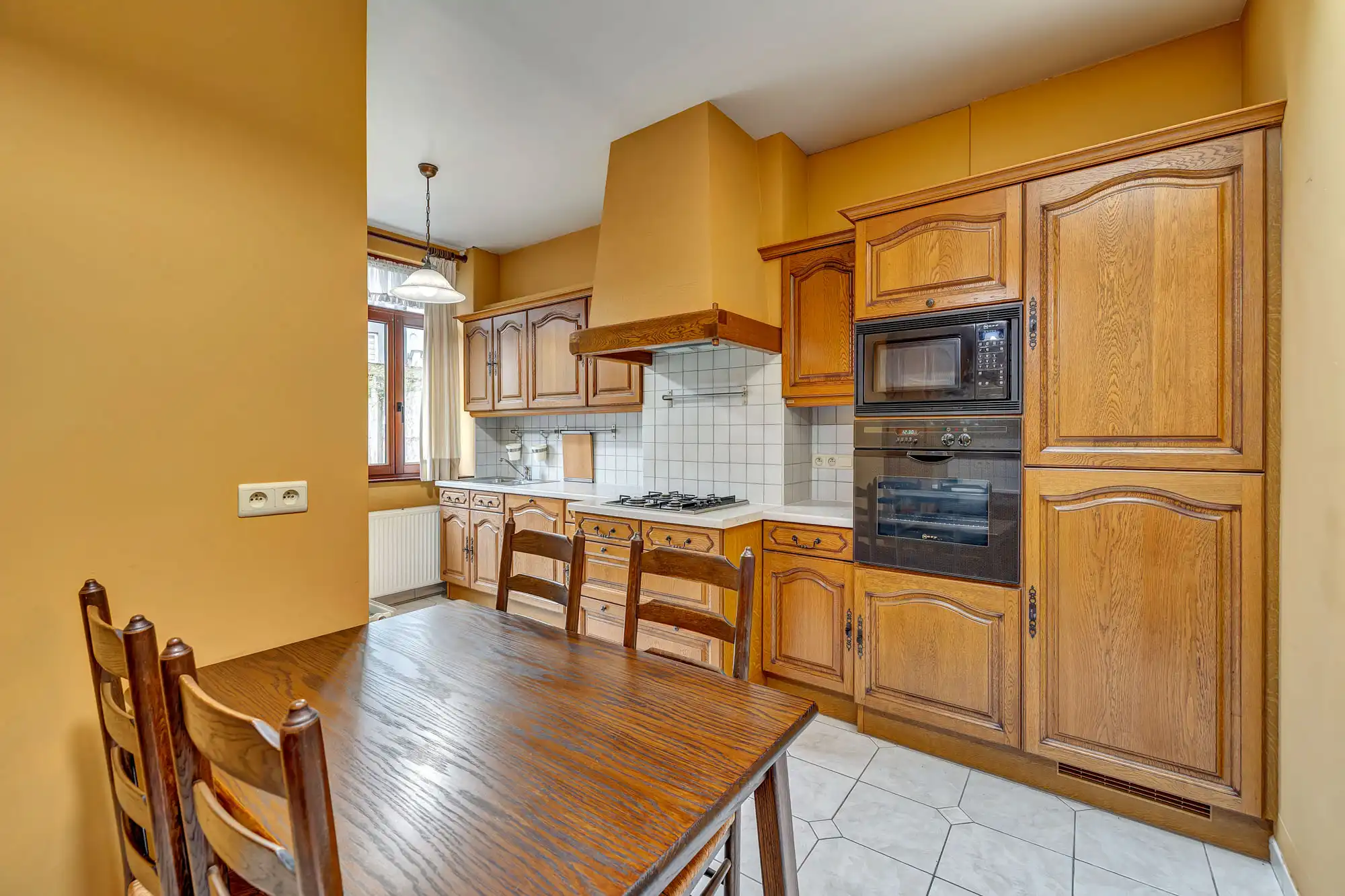 Charmante woning te koop in Anderlecht! foto 5