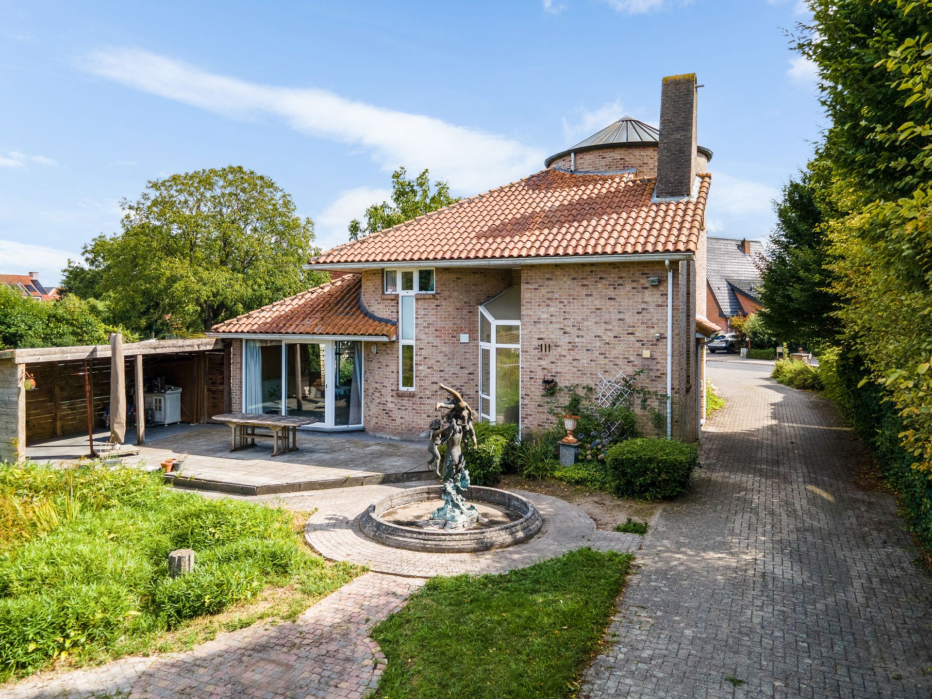 Gezinswoning met kantoor en prachtige tuin te Vosselaar.  foto 33