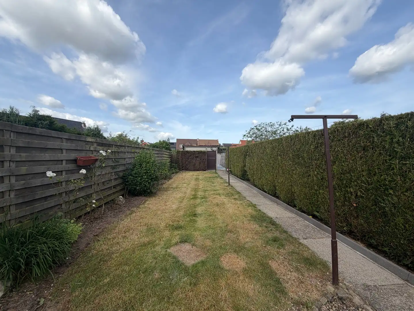 Gezellige gezinswoning te Nieuwerkerken foto 8
