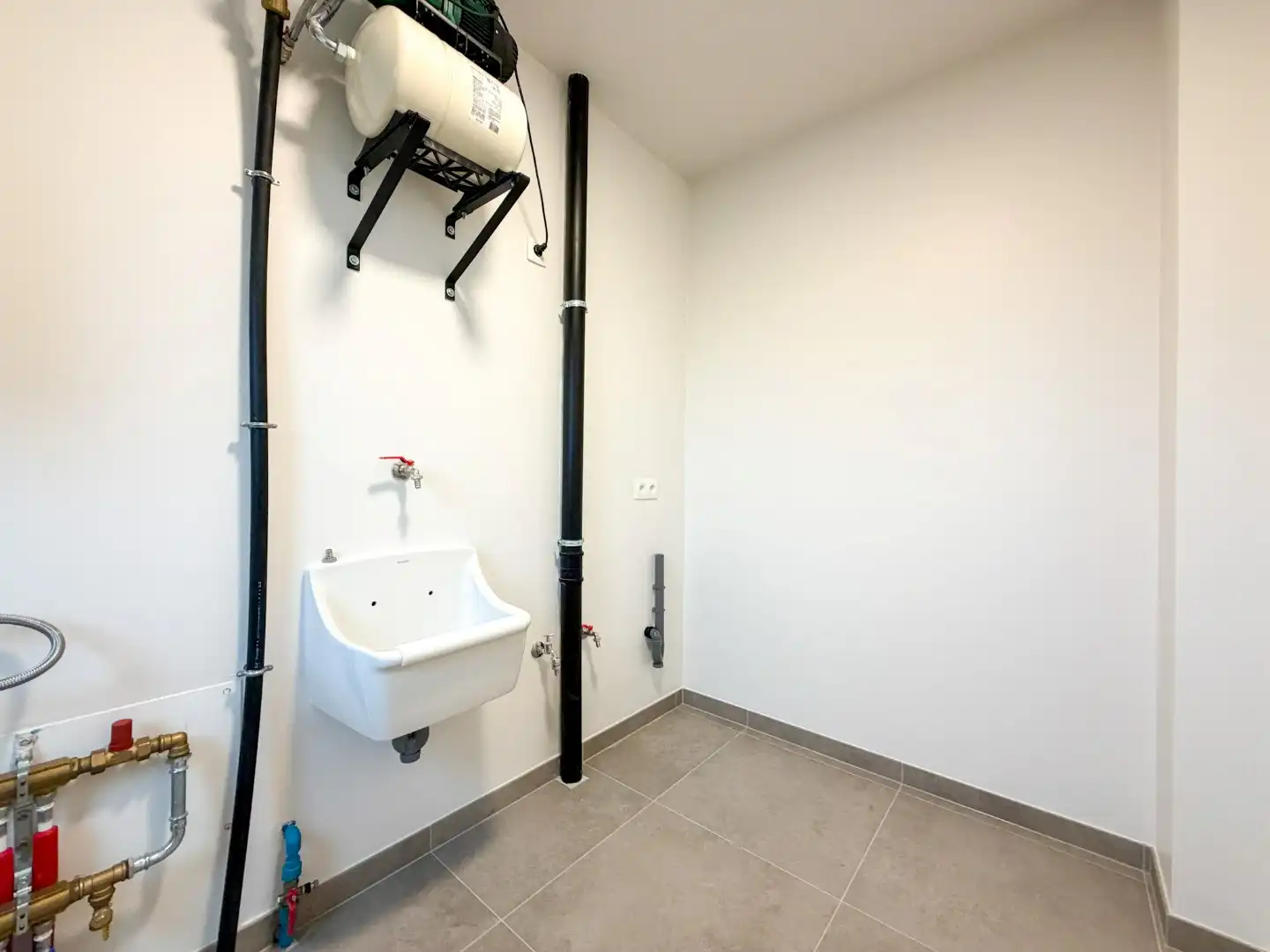 Prachtige instapklare nieuwbouwwoning, energiezuinig, Torhout. foto 21