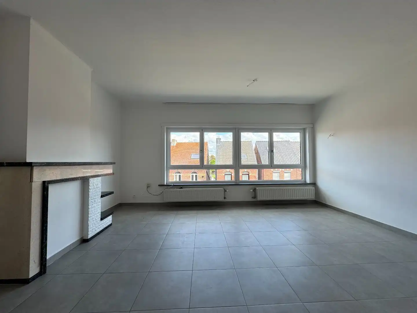 Te huur in Londerzeel: ruim appartement 2 slpk  foto 2