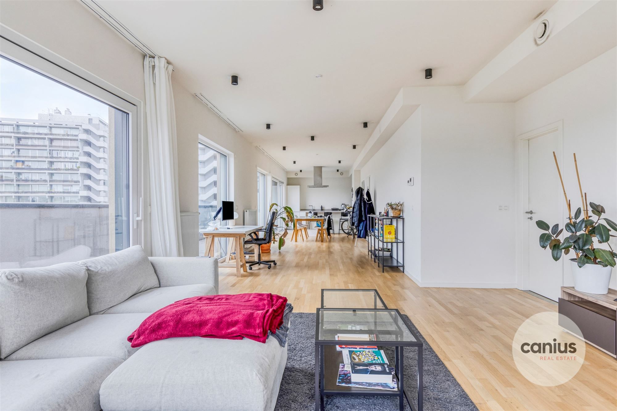 PENTHOUSE MET MAGNIFIEK TERRAS, 3 SLKS + AUTOSTAANPLAATS foto 7