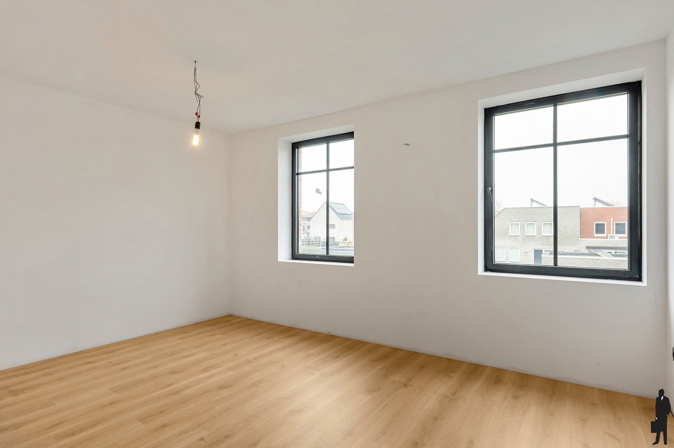 Prachtige nieuwbouwwoning van 308m² met 3 à 4 slaapkamers    foto 21