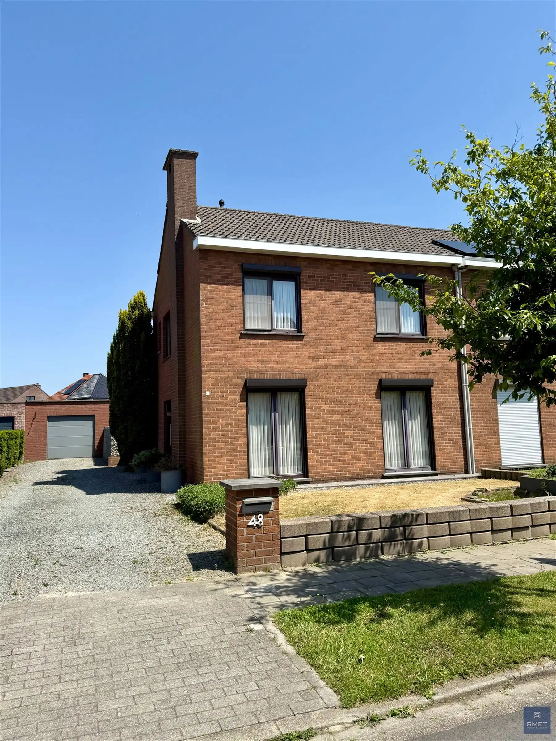 op te frissen woning met 3 slpks foto 2