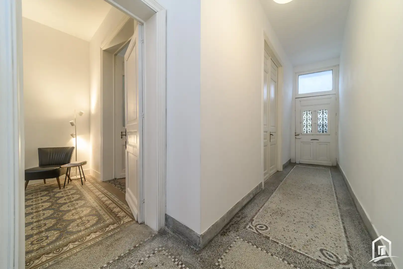 Exclusief gerenoveerde burgerwoning foto 13