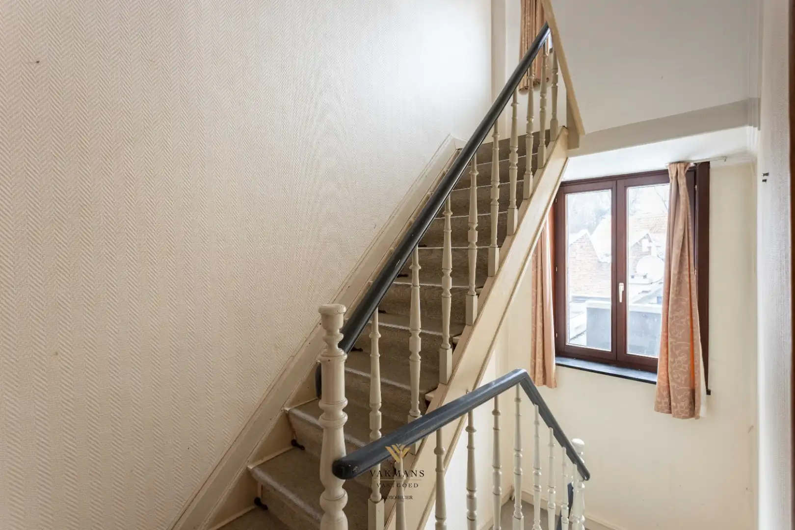 Ruime gezinswoning dichtbij het station foto 22