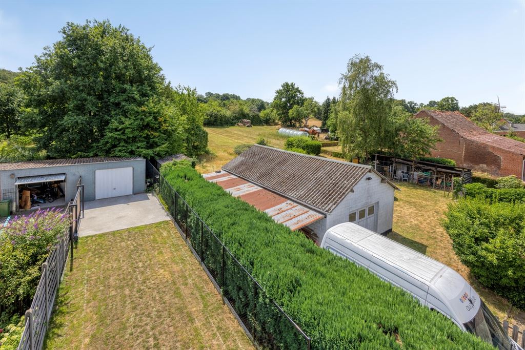 Knappe gerenoveerde woning op een gunstige locatie te Gelrode!  foto 30