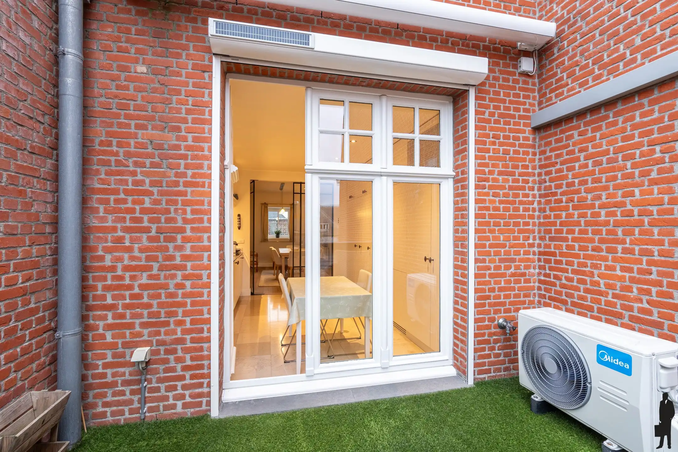 Stijlvol appartement met 2 slpks, 2 badks en zuidterras foto 15