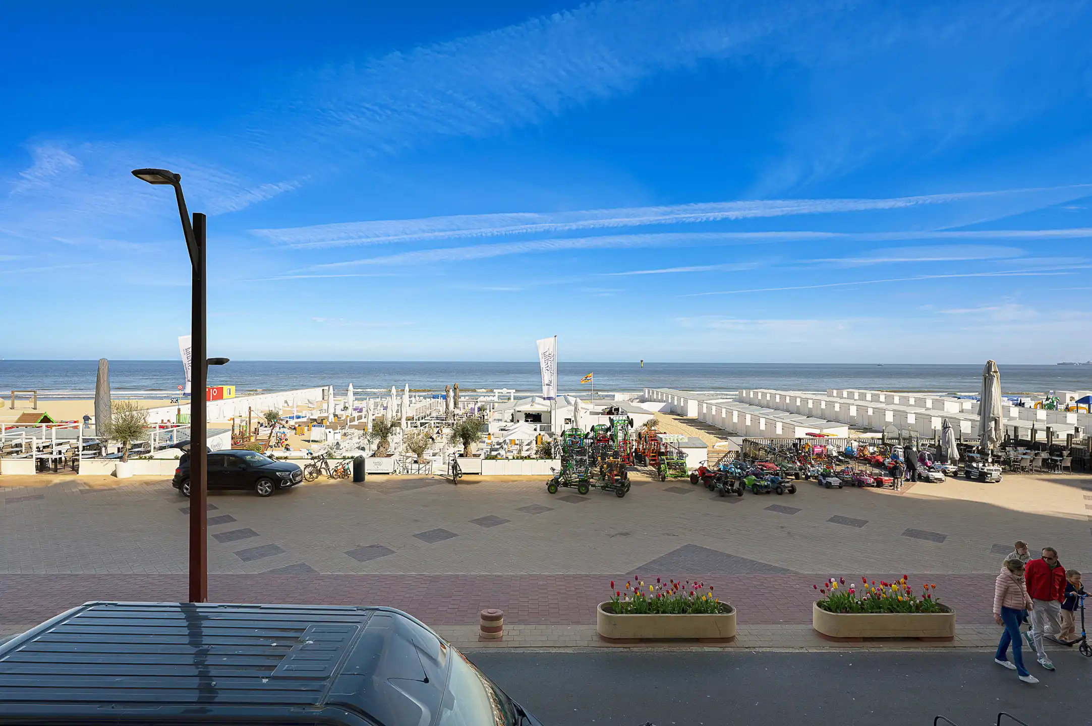 Stijlvol gerenoveerd appartement met frontaal zeezicht   foto 10