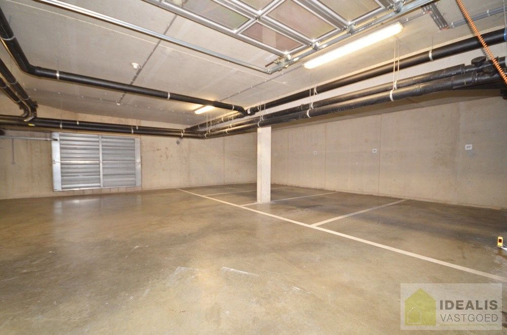 RUIME EN AFGESLOTEN PARKEERPLAATS IN HARTJE PELT ALS ONDERDEEL VAN DE ONDERGRONDSE PARKEERGARAGE FORTE! foto 4