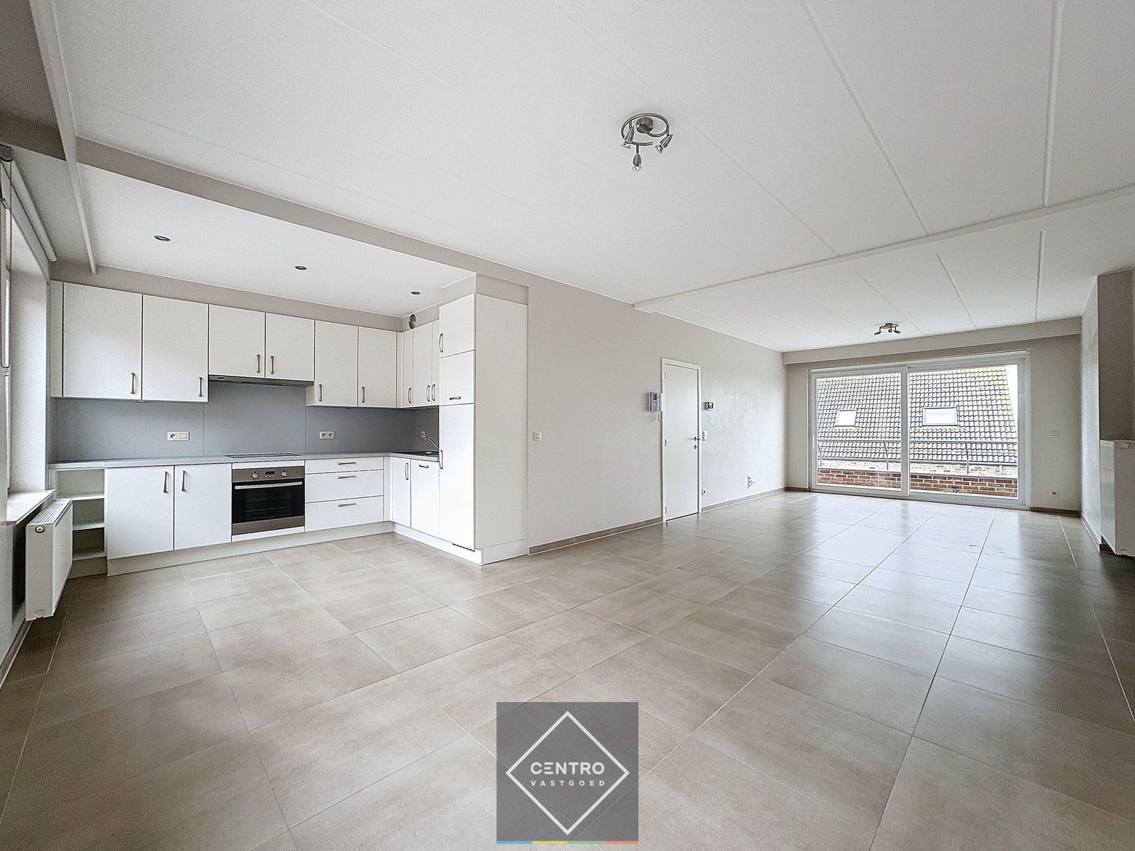 Recent appartementsgebouw met 3 appartementen en 3 dubbele garages! foto 18