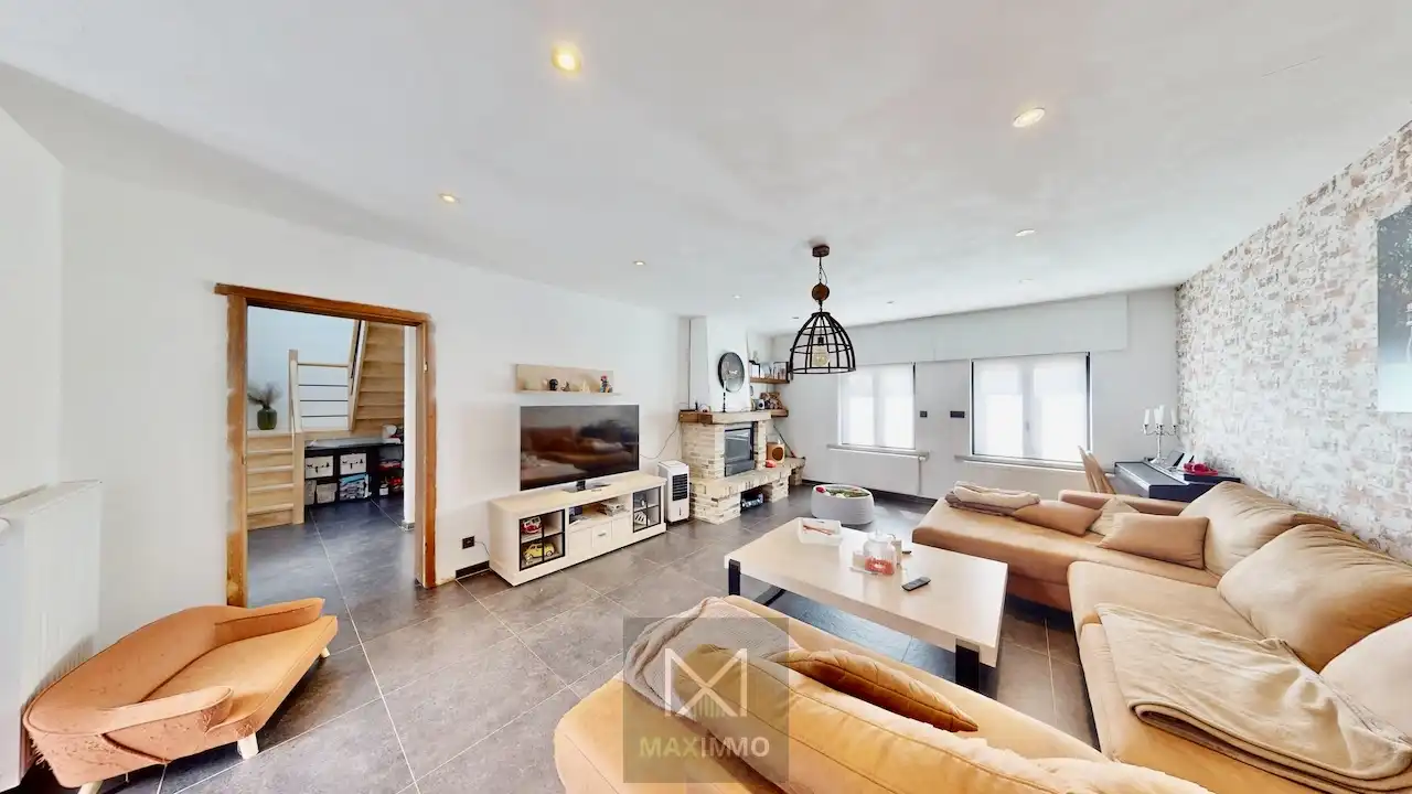 Gerenoveerde woning met 3 slaapkamers, garage en prachtig landelijk uitzicht in Lauwe foto 5