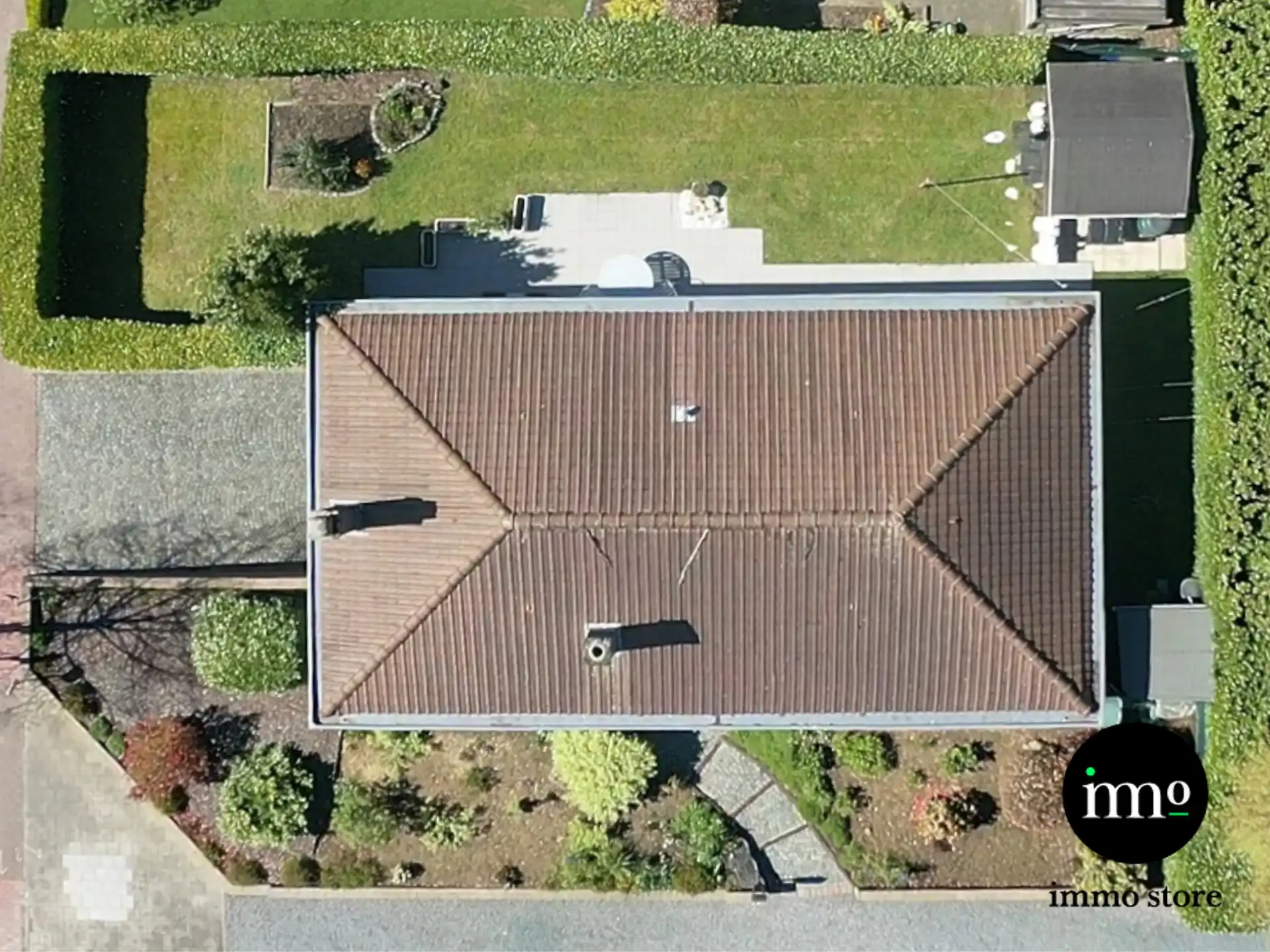 Charmante open bebouwing, bungalow, met veel potentieel! foto 3