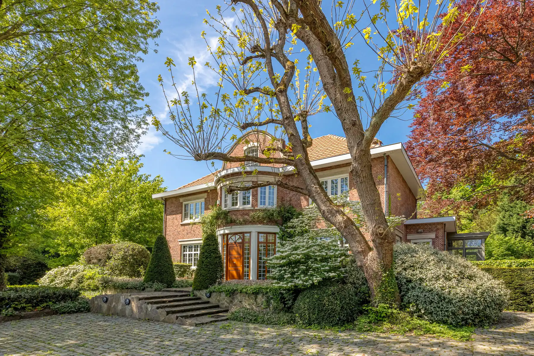 Charmante villa met zwembad op een mooi perceel  foto 41