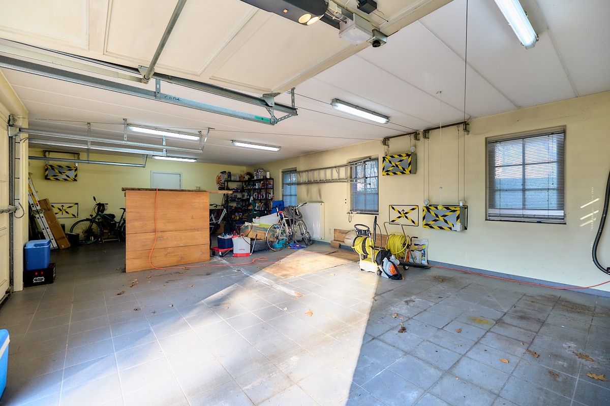 Exceptioneel landhuis in 'de Bommels' omringd door groen foto 31