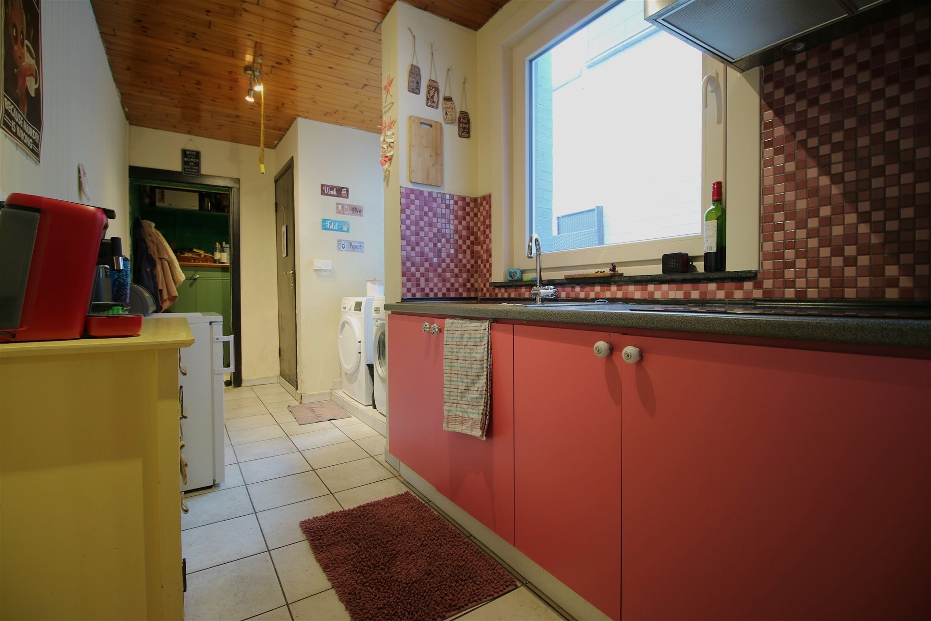 Knusse woning met terras in centrum Londerzeel foto 7