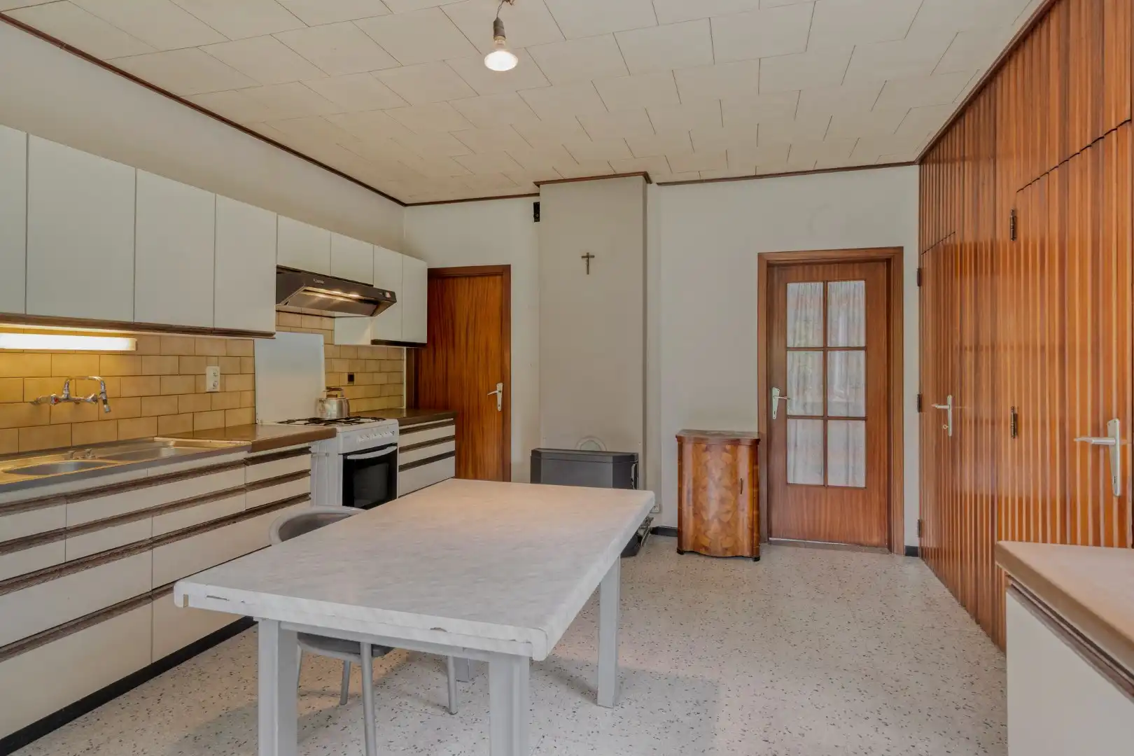 Te renoveren woning, rustig gelegen op een zonnig perceel van 767 m² te Olen-Centrum ! foto 15