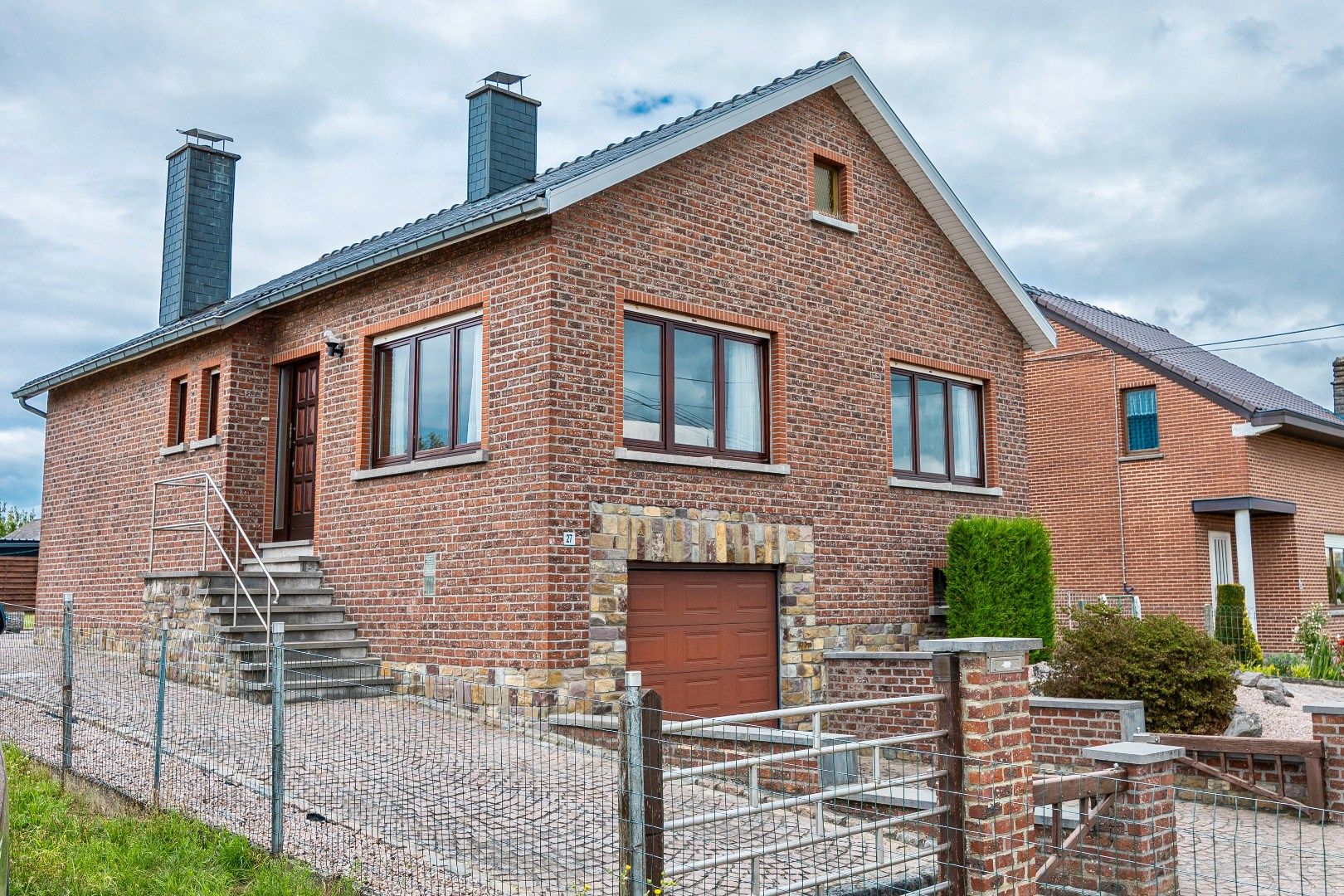 Charmante op te frissen woning te koop in Bellingen met tal van mogelijkheden. foto 2