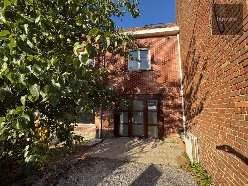 woonhuis foto {{pictureIndex}}