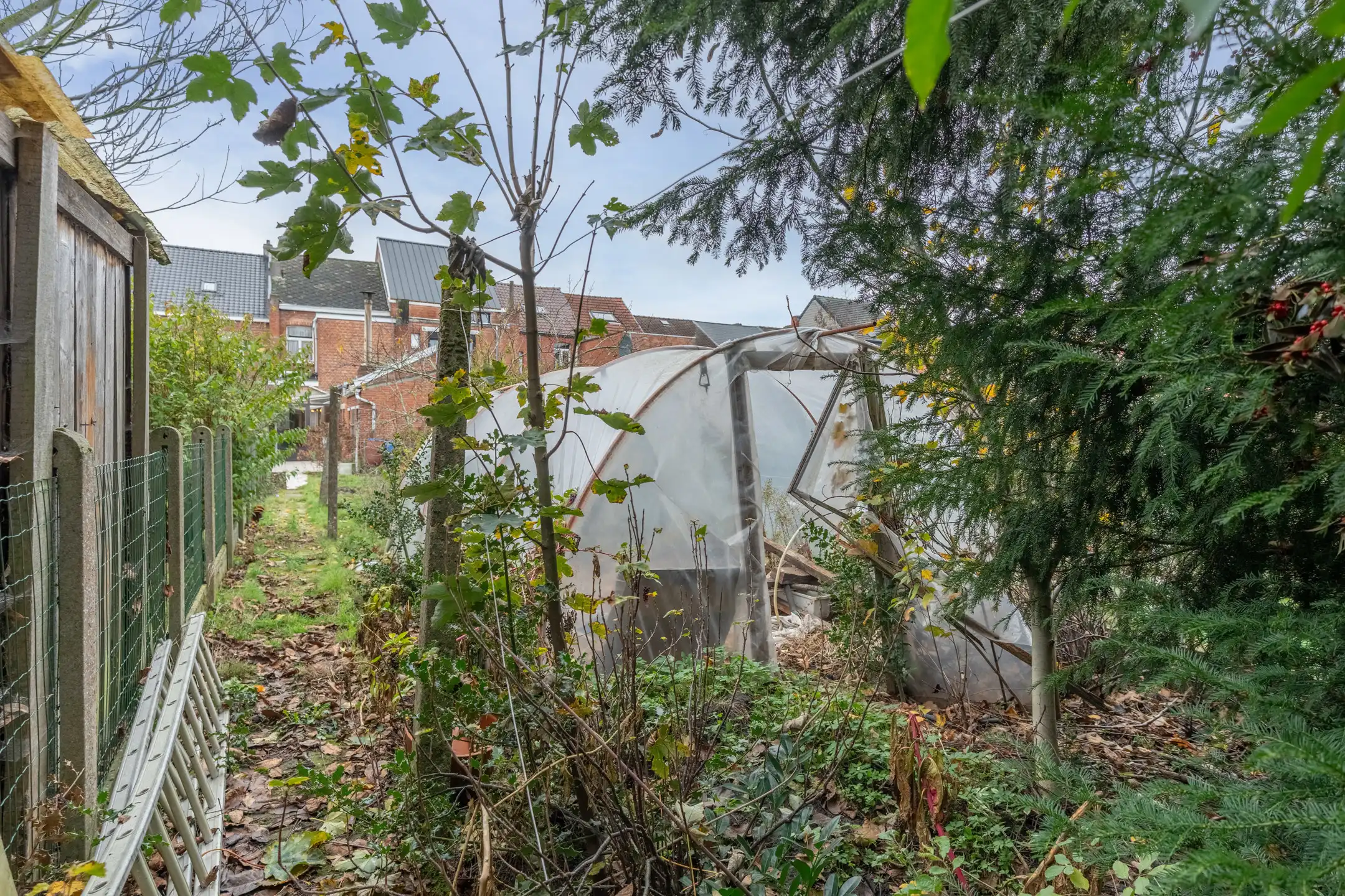 Te renoveren woning met 4-5 slpk's en tuin te Turnhout. foto 35