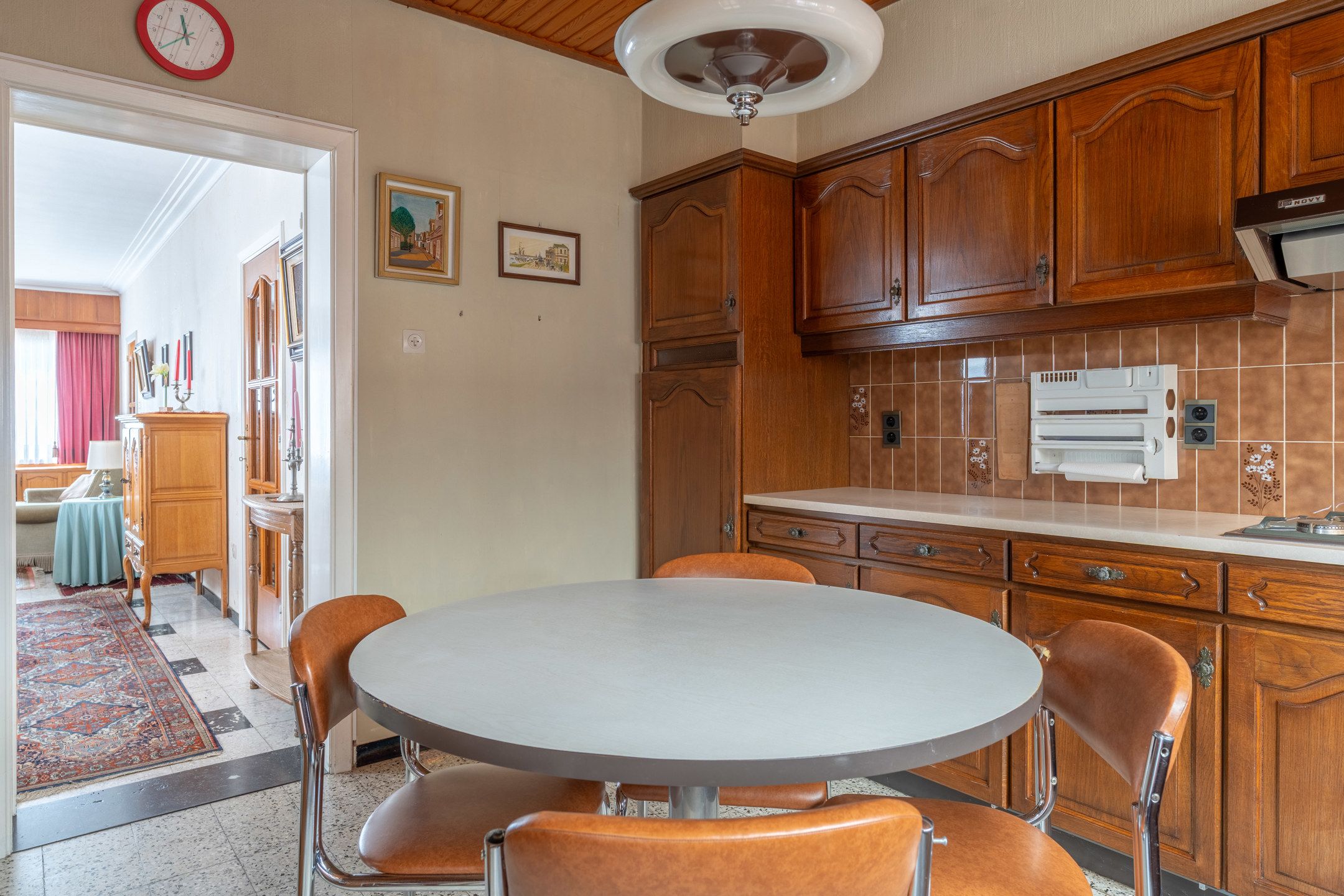 Te renoveren 4slpk woning met magazijn/garage te Vosselaar. foto 12