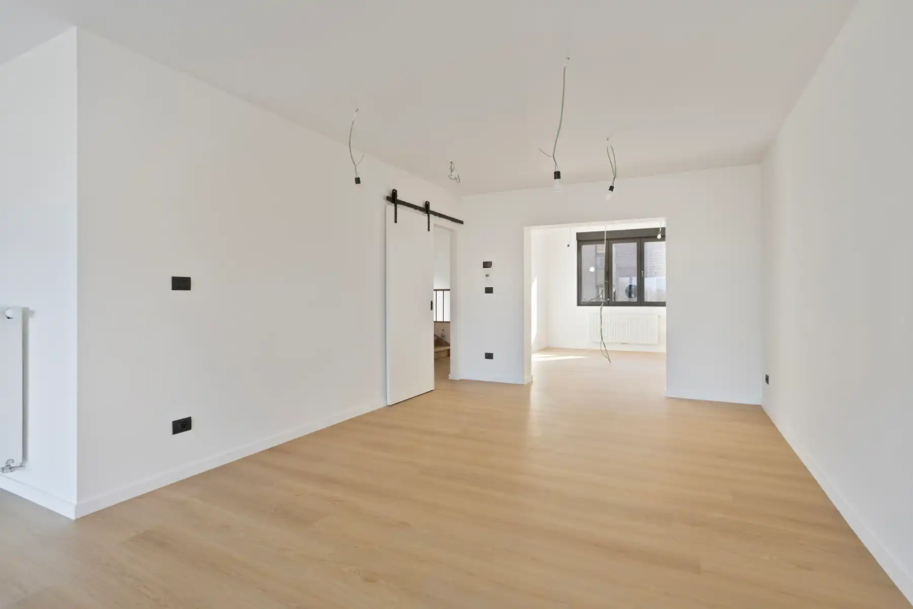 Volledig vernieuwde woning met 3 slaapkamers foto 12