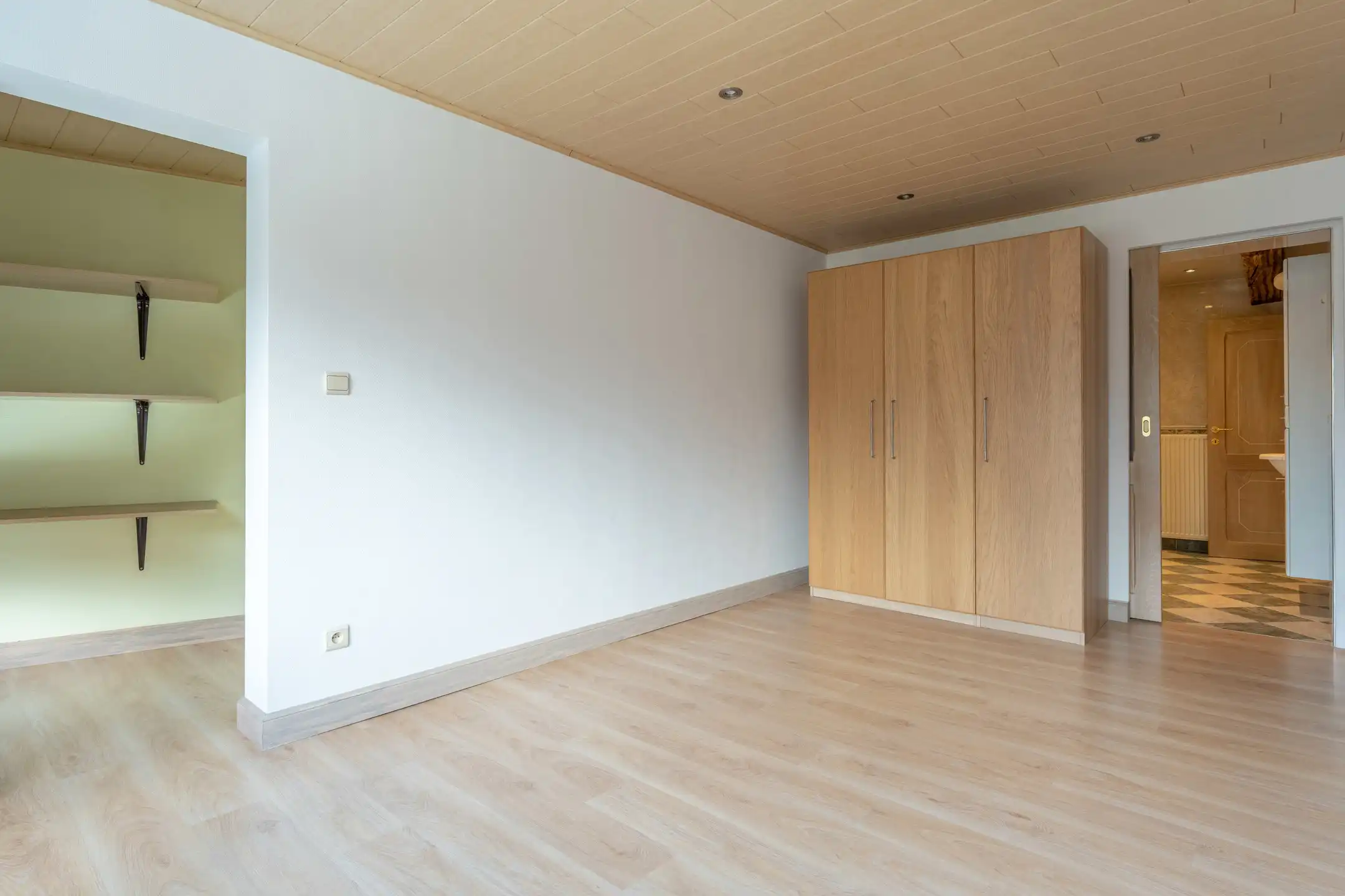 Gezellige stadswoning met 3 gr slpks en toffe tuin op 308 m² foto 20