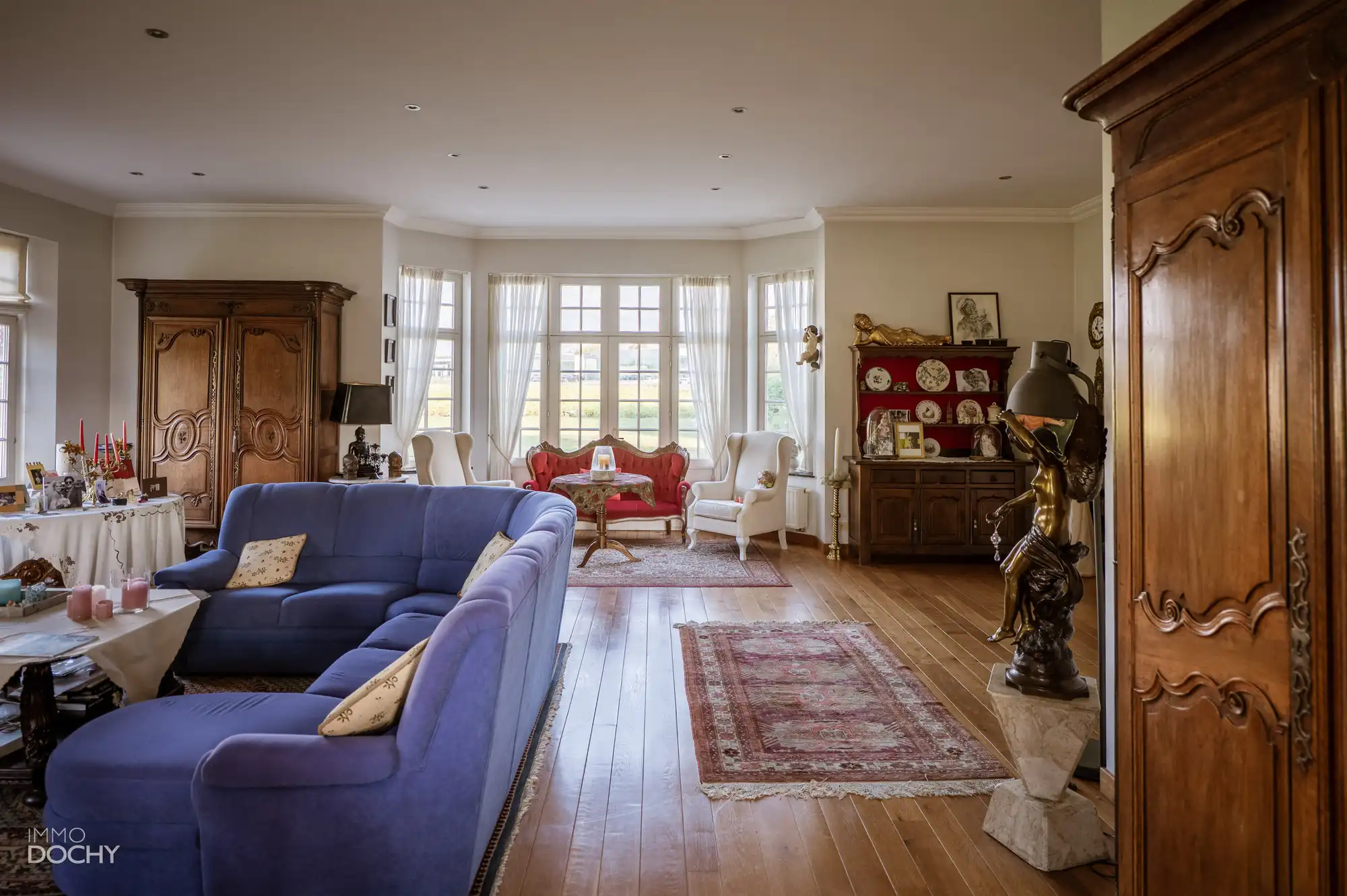 Ruime villa met veel mogelijkheden foto 7