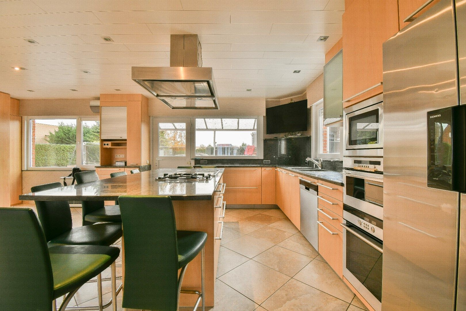 Halfopen woning met 3 slaapkamers in Westkerke foto 3