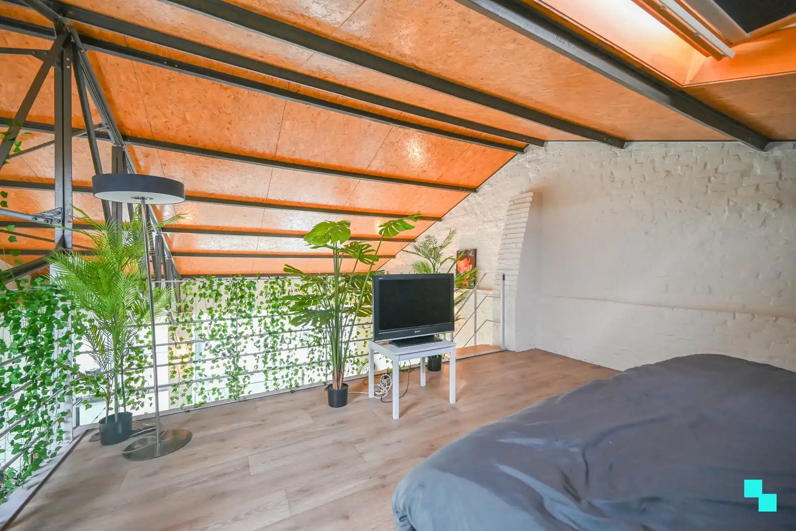 Verrassend ruim duplex appartement in Ooigem foto 9