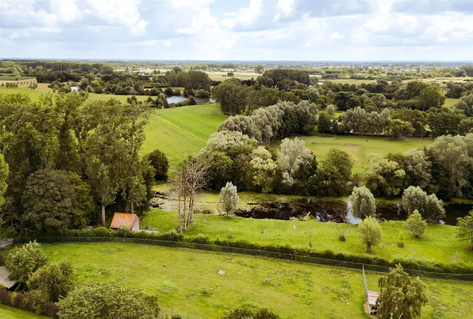 Luxueus afgewerkte villa met 5 slaapkamers in Leerne! foto 29