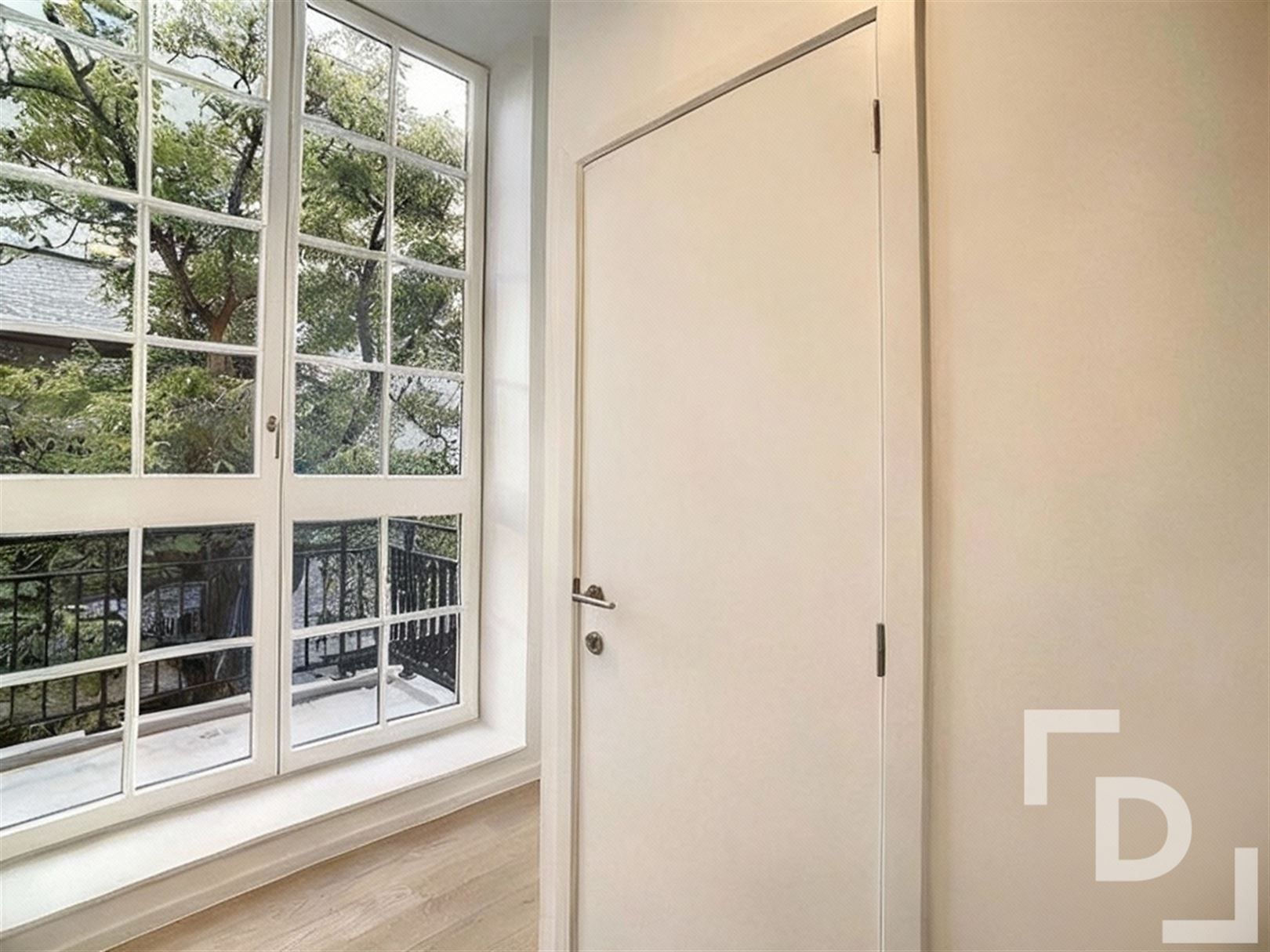 Nieuwbouwappartement in hartje Ieper foto 3