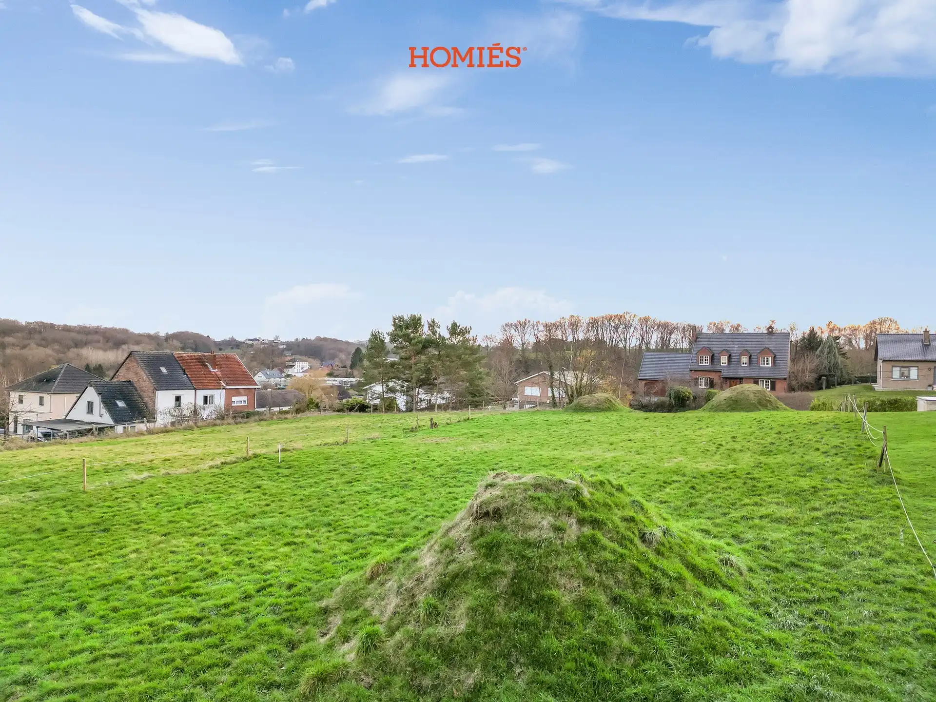 Ruime bouwgrond in groene omgeving foto 6