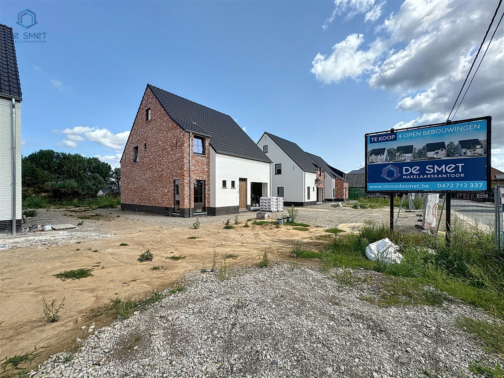 NIEUWBOUW OPEN BEBOUWING MET 3 SLP EN TUIN TE DEFTINGE foto {{pictureIndex}}