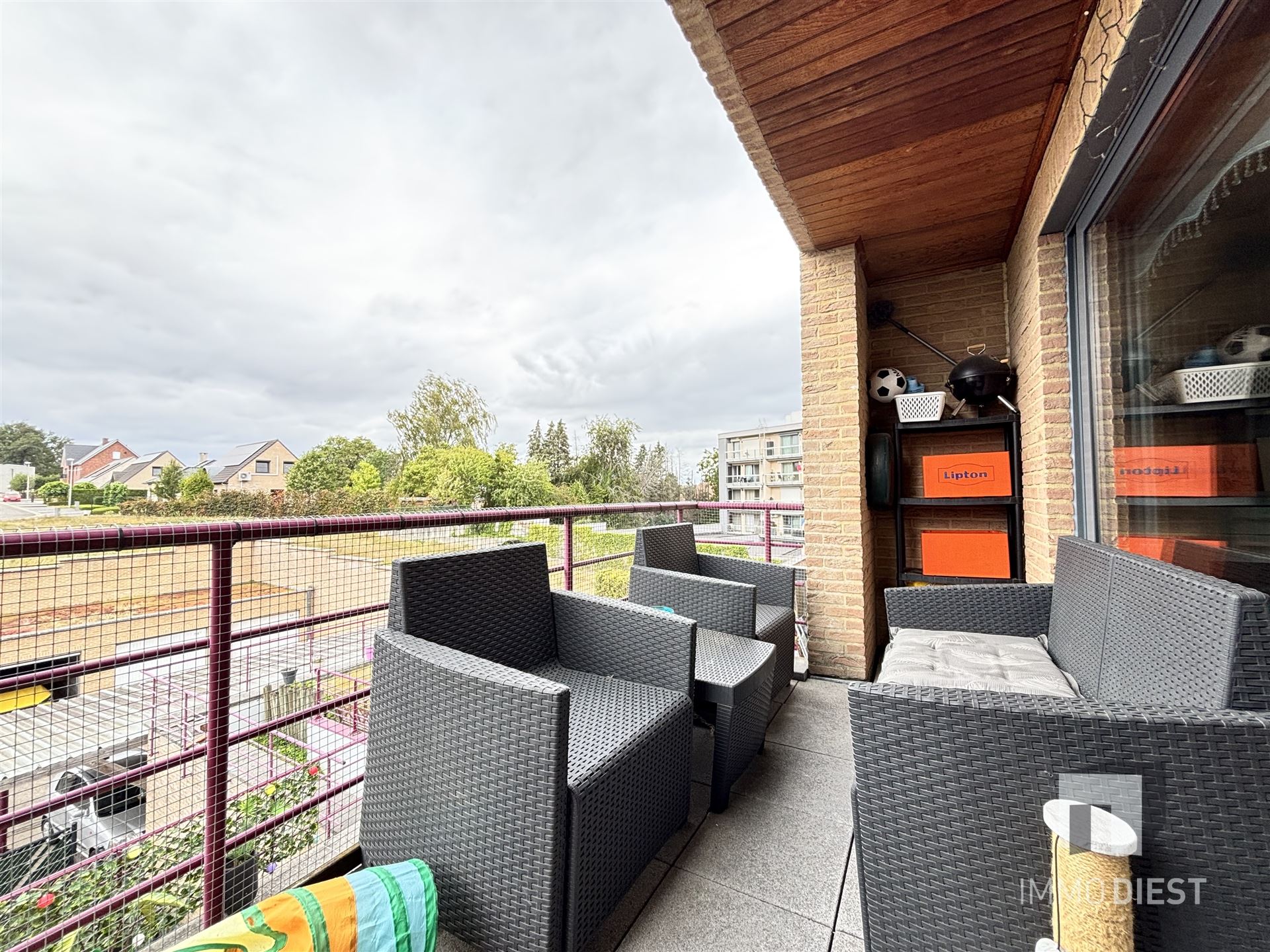 Duplex appartement op de tweede verdieping in het centrum van Tessenderlo foto 3