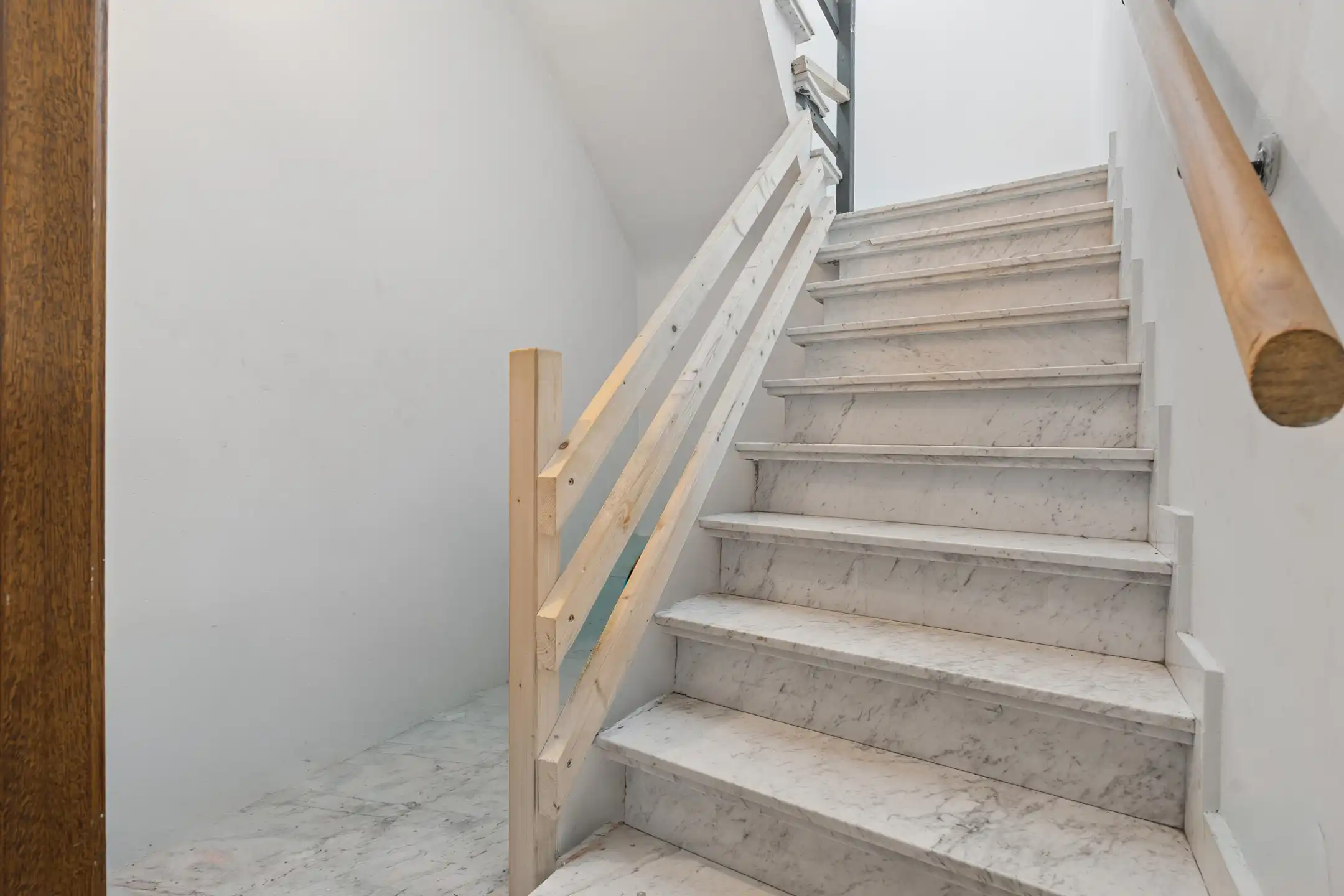 3-gevelwoning nabij Okegem dorp en station foto 15