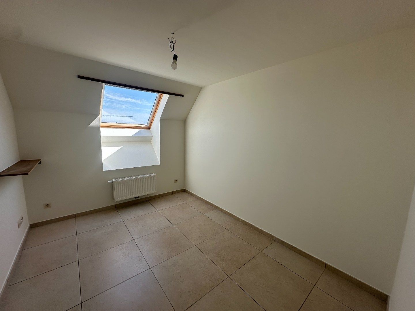 Ruim duplexappartement vlak bij het centrum van Roeselare foto 6