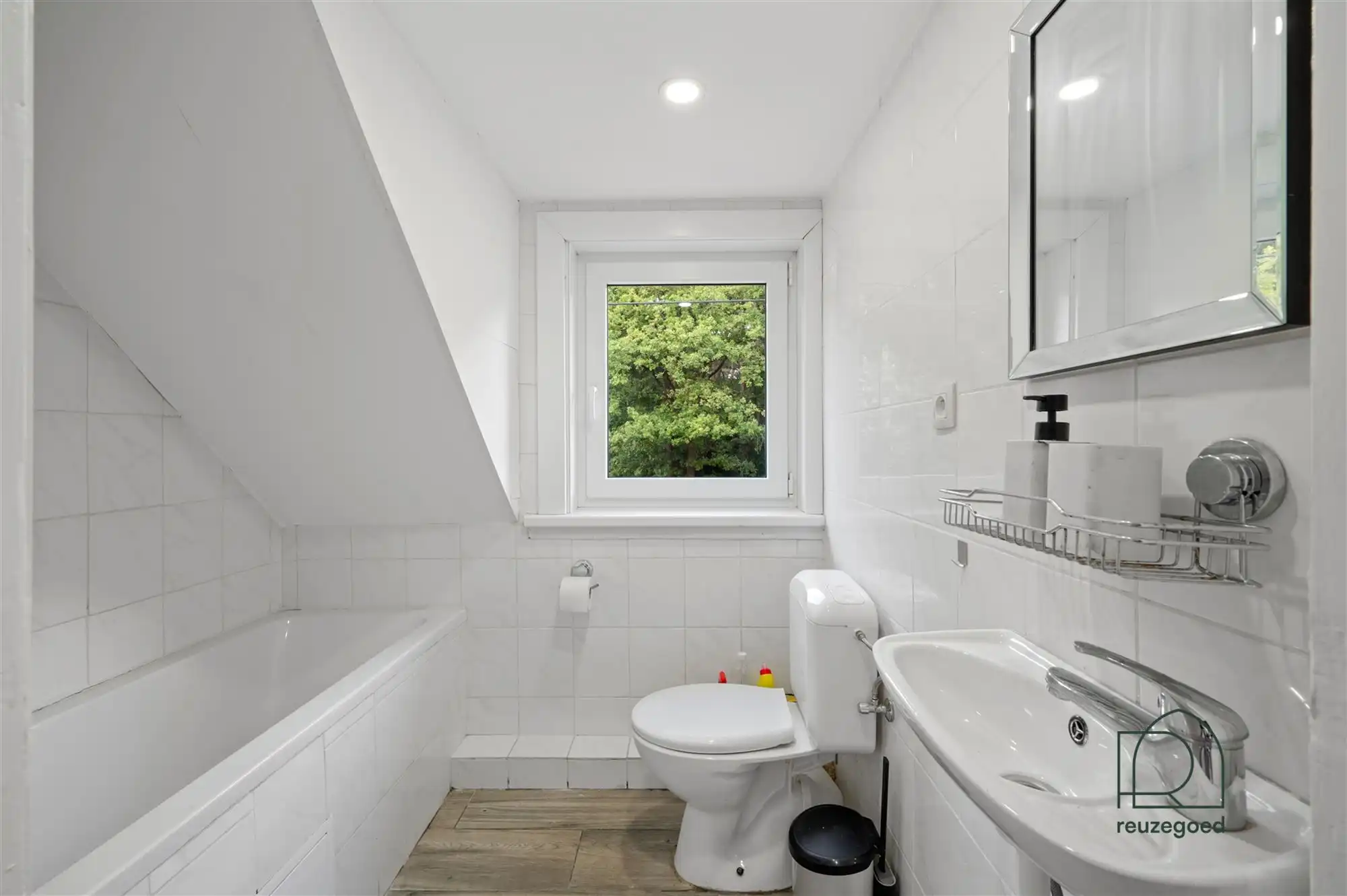 Halfopen bebouwing met bijgebouw en veel potentieel te koop in Bonheiden foto 17