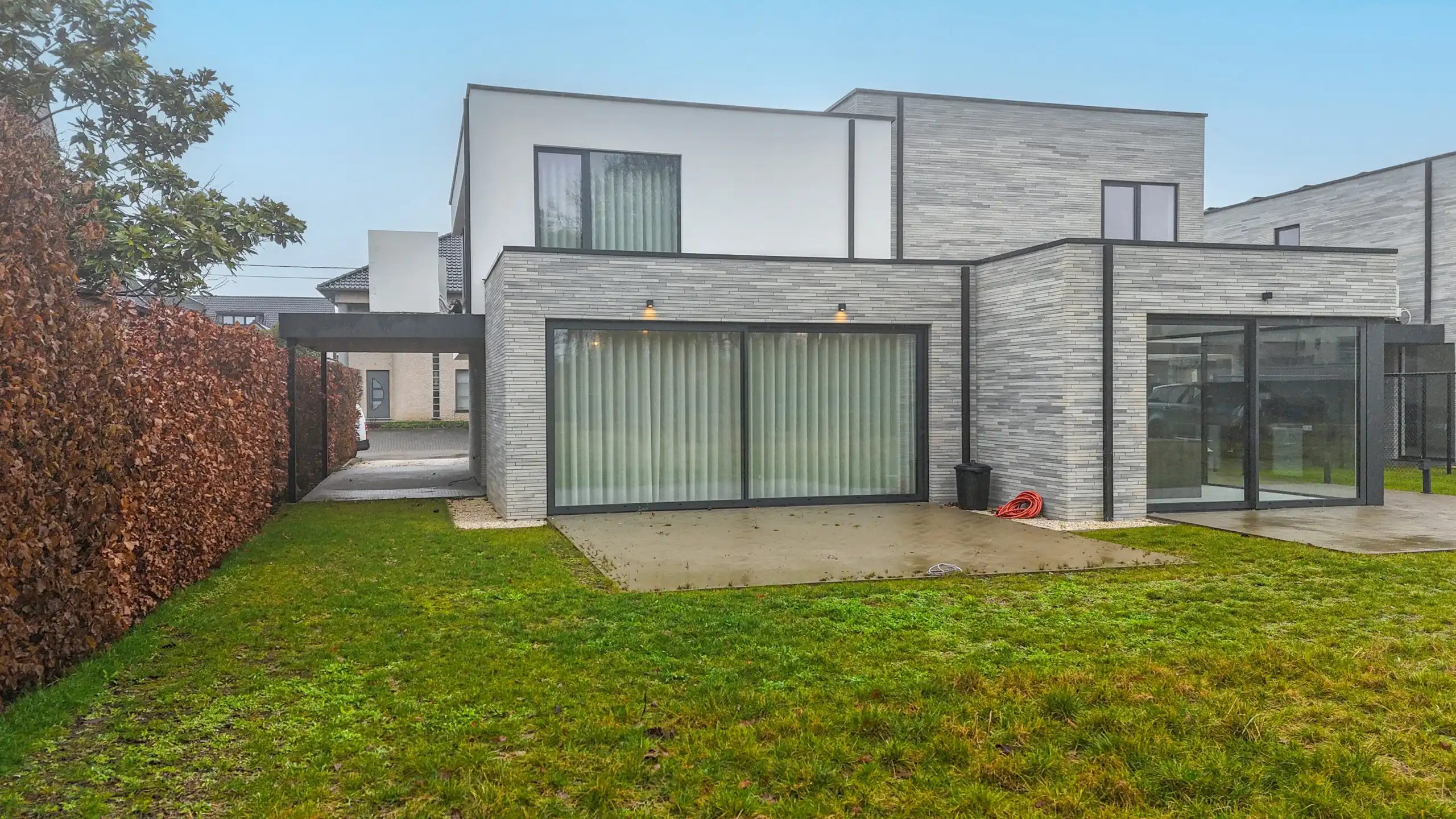 Stijlvolle nieuwbouwwoning met diepe tuin + vloerverwarming! foto 47