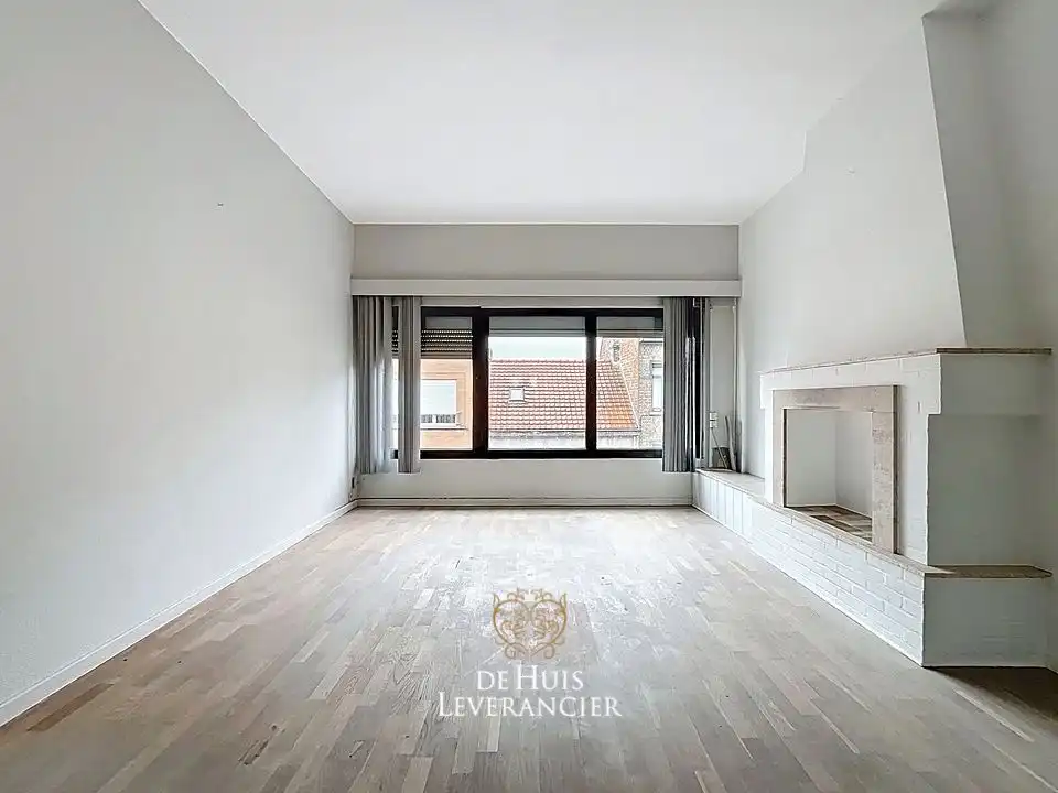 Stijlvol gerenoveerd energiezuinig duplex-appartement (3 slaapkamers – 137 m²) met tuin foto 4