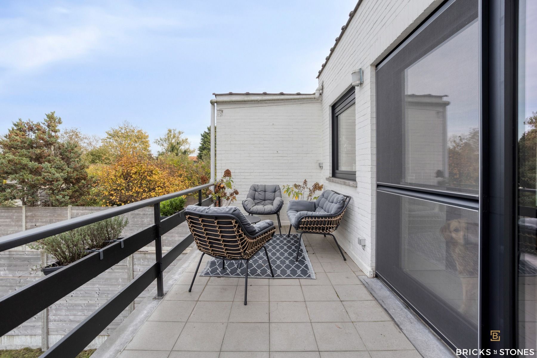 Knappe bel-etage woning met tuin foto 29