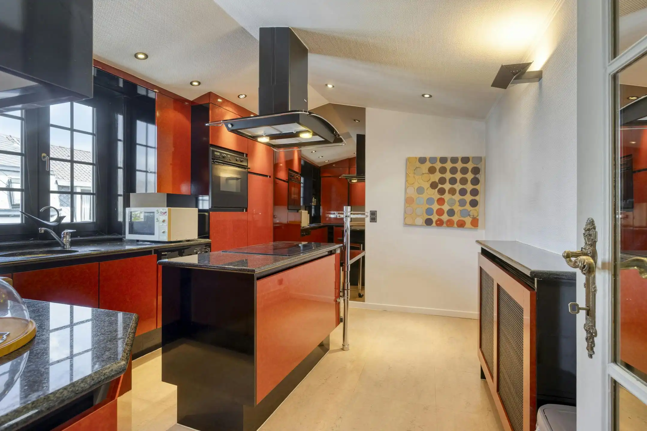 Karaktervolle driegevelwoning met commerciële ruimte in hartje Vilvoorde foto 36