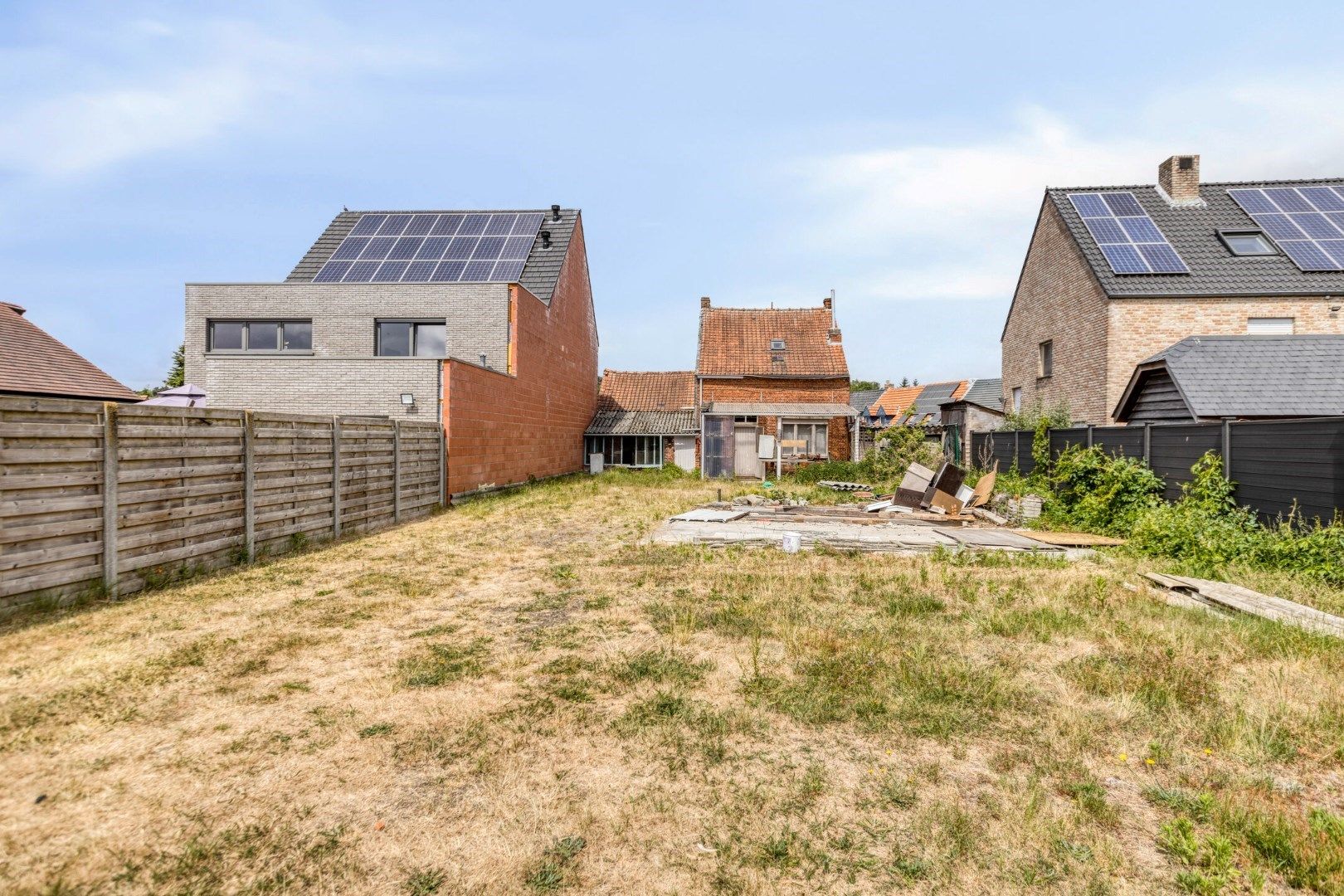 Bouwgrond van 674m² met af te  breken woning in een doodlopende straat te Ginderbuiten ! foto 8