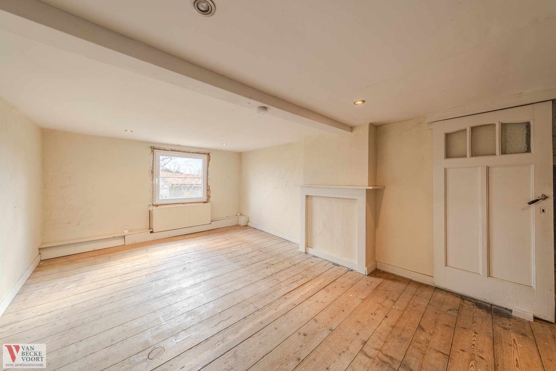 Te renoveren hoeve op 1,6 ha foto 9