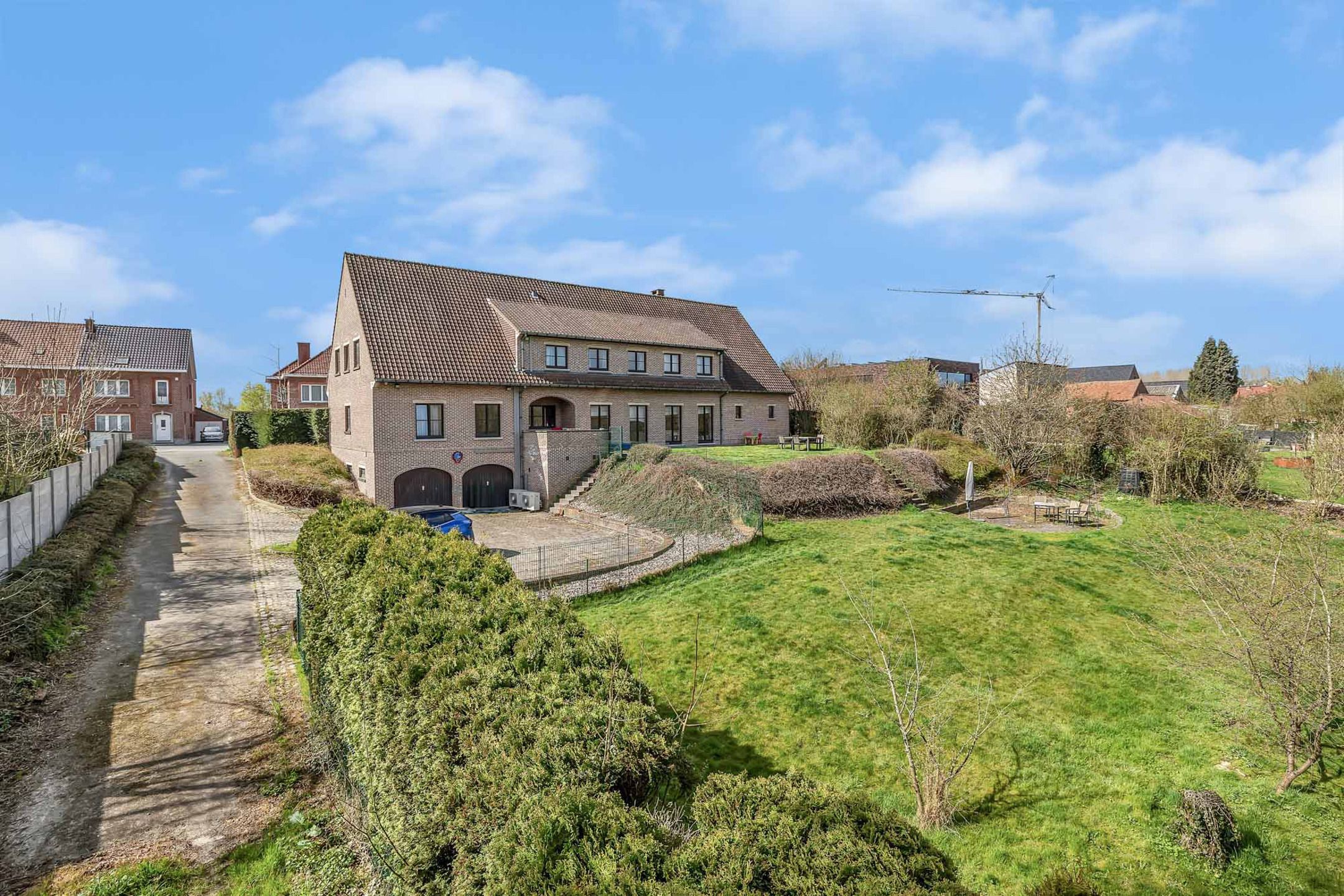 Statige villa met 5 slaapkamers op 16a86ca foto 2