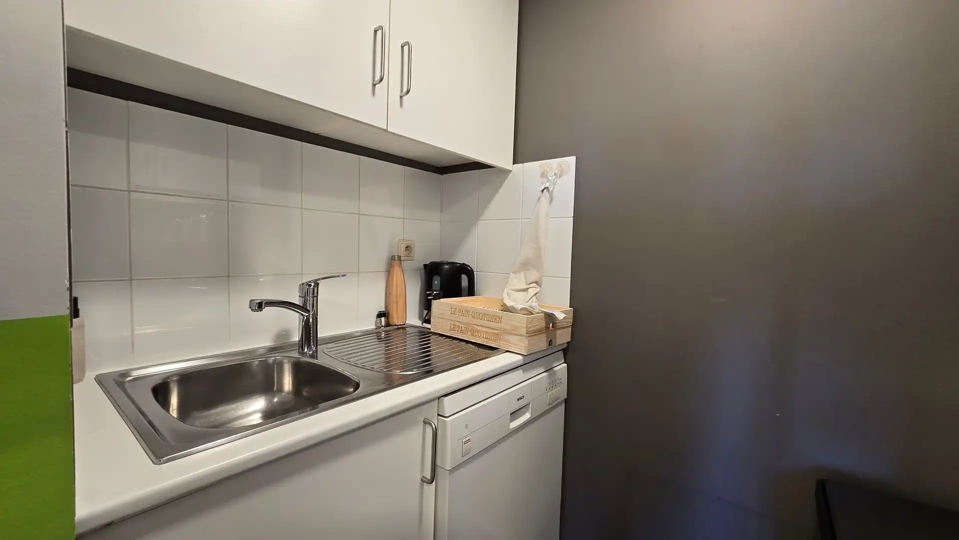 Instapklare kantoorruimte van 241 m²  in Brussel. foto 21