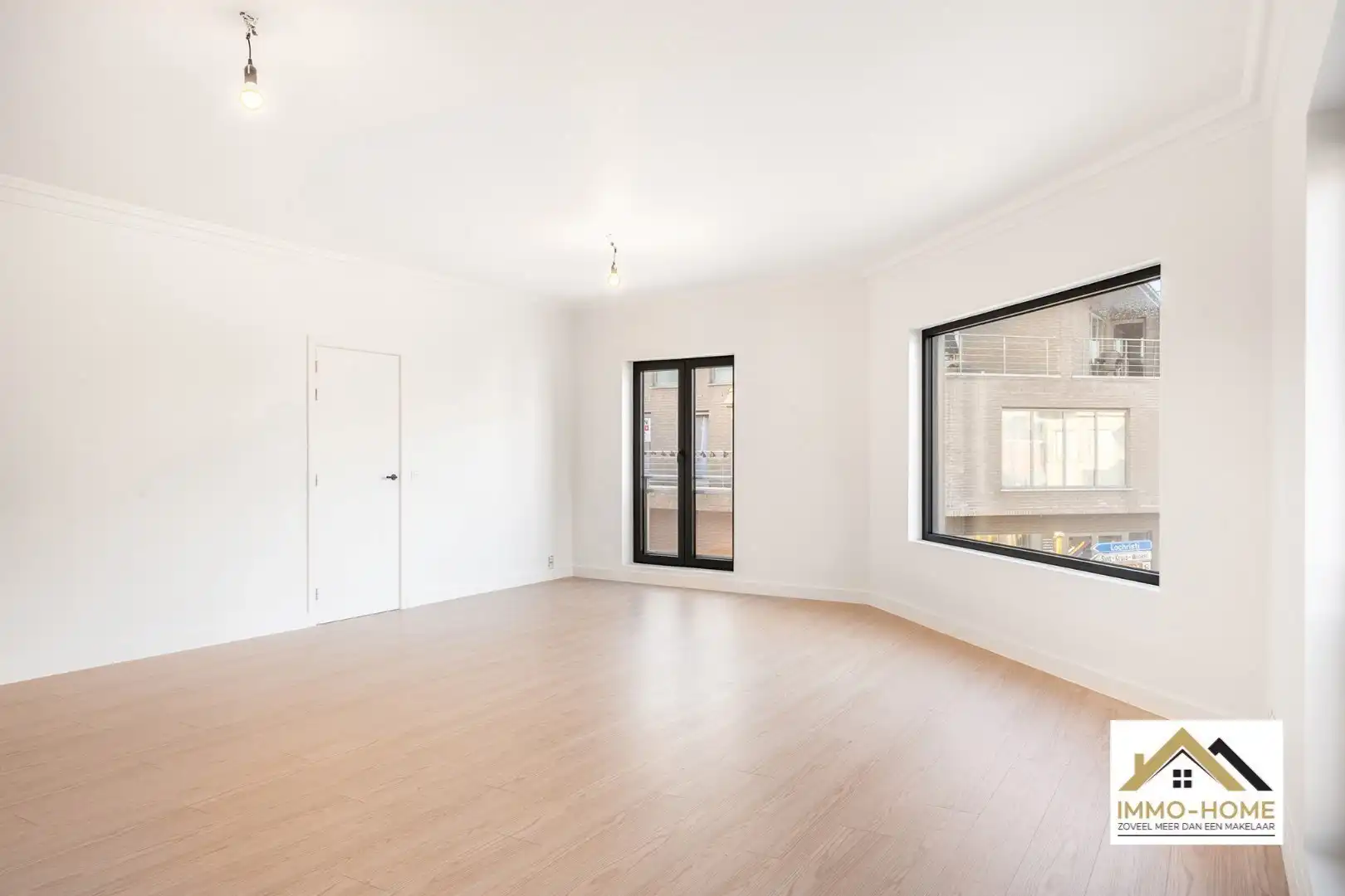 Zeer ruim appartement in centrum foto 16