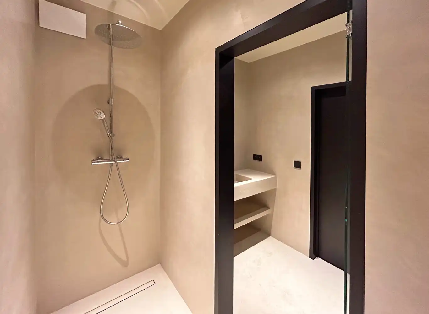 Prachtige&nbsp;loftlook appartement gelegen in de site van Axel Vervoordt met 1 slaapkamer te Wijnegem foto 13