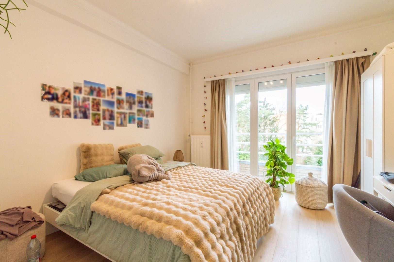 Gerenoveerd opbrengstgebouw - 6 appartementen + 5 garages! foto 12